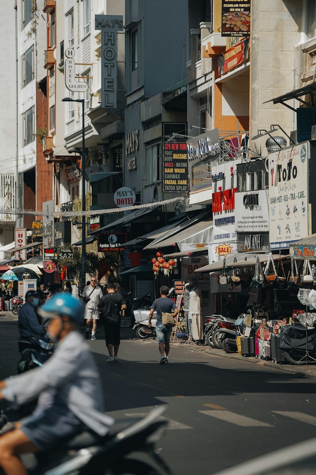 Working Across Vietnam, Japan & Australia: A Remote Collaboration Guide